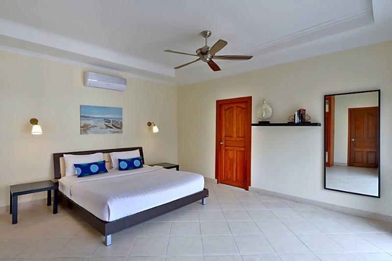 Villa Tortuga Pattaya Pantai Jomtien Bagian luar foto